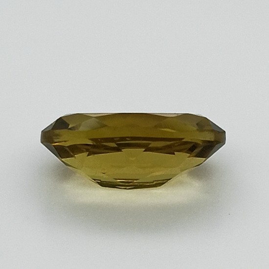 Olive Quartz 5.58 Ct Good Quality Olive Quartz 5.58 Ct Good Quality